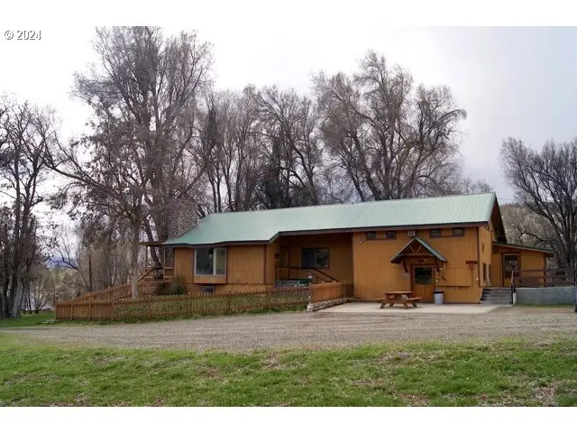 43174 Cupper Creek Rd, Kimberly, OR 97848 - Image #1