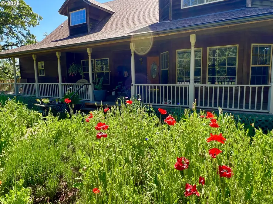 28544 Crow Rd, Eugene, OR 97402 - #2