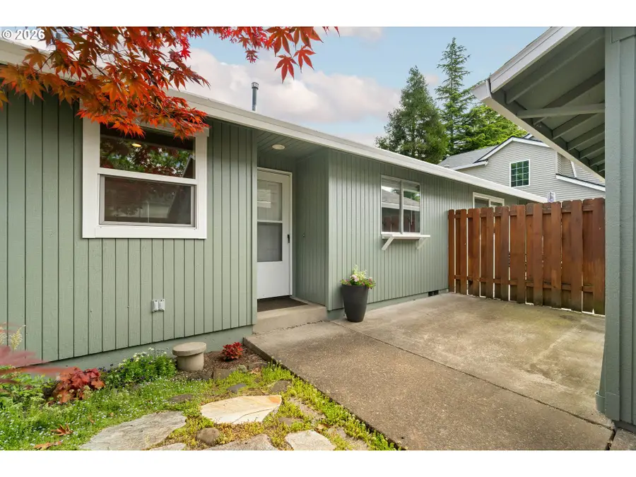 3097 SE Blue Bird Dr, Hillsboro, OR 97123 - #2
