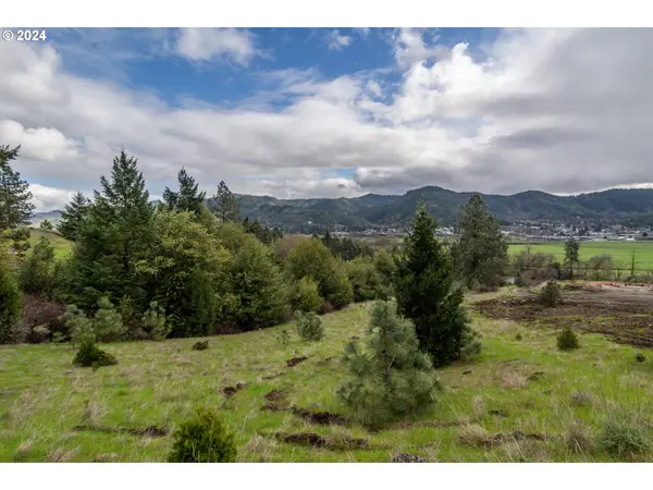 1955 Weaver Rd, MyrtleCreek, OR 97457