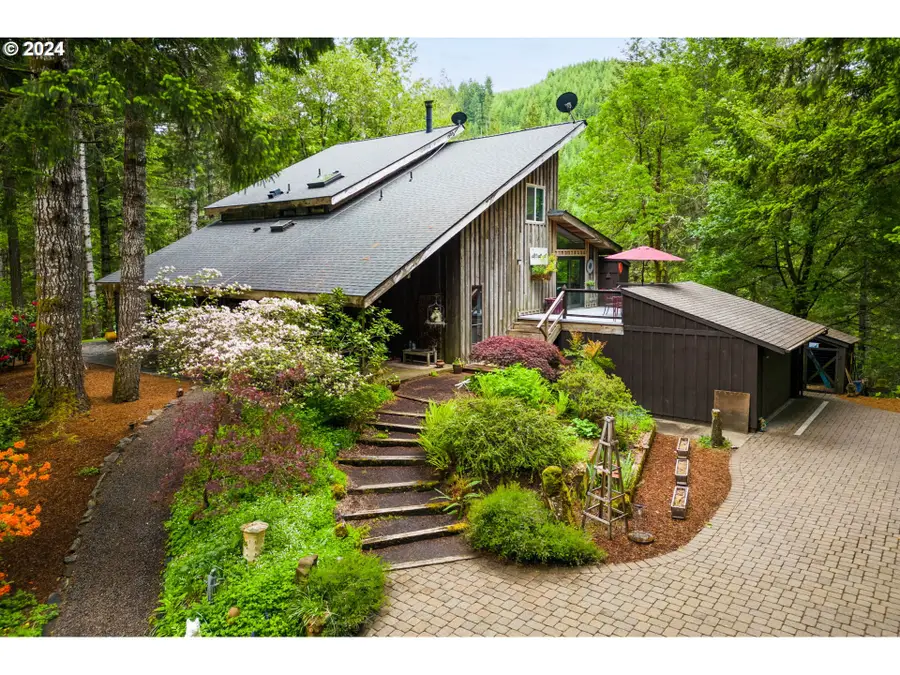 12251 SW East Creek Rd, Willamina, OR 97396 - Image #2