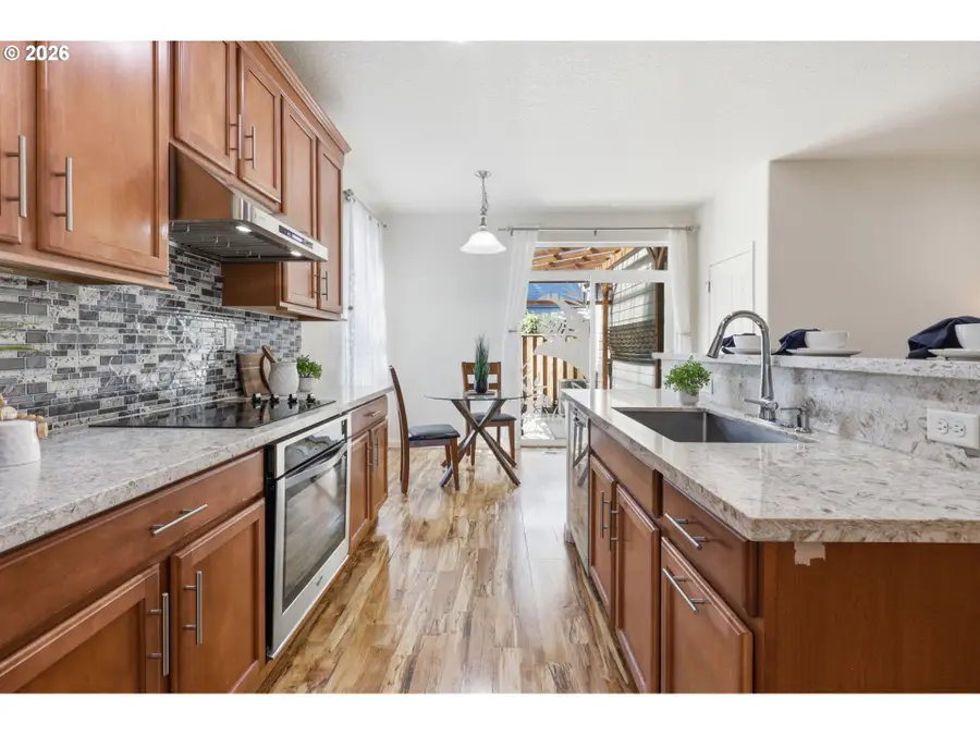 5899 SE Davis Rd, Hillsboro, OR 97123 - #3