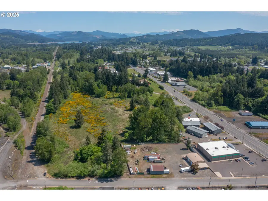 500 55-1(next To)main St #100-1, Sweet Home, OR 97386 - Image #2