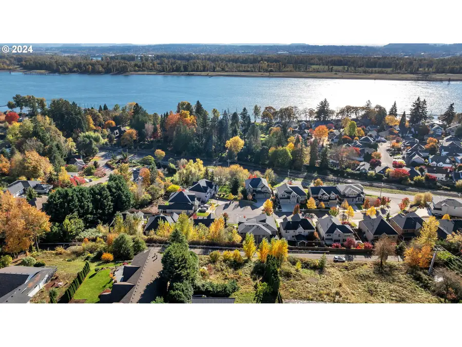 14215 SE Bella Vista Pl #5, Vancouver, WA 98683 - Image #2