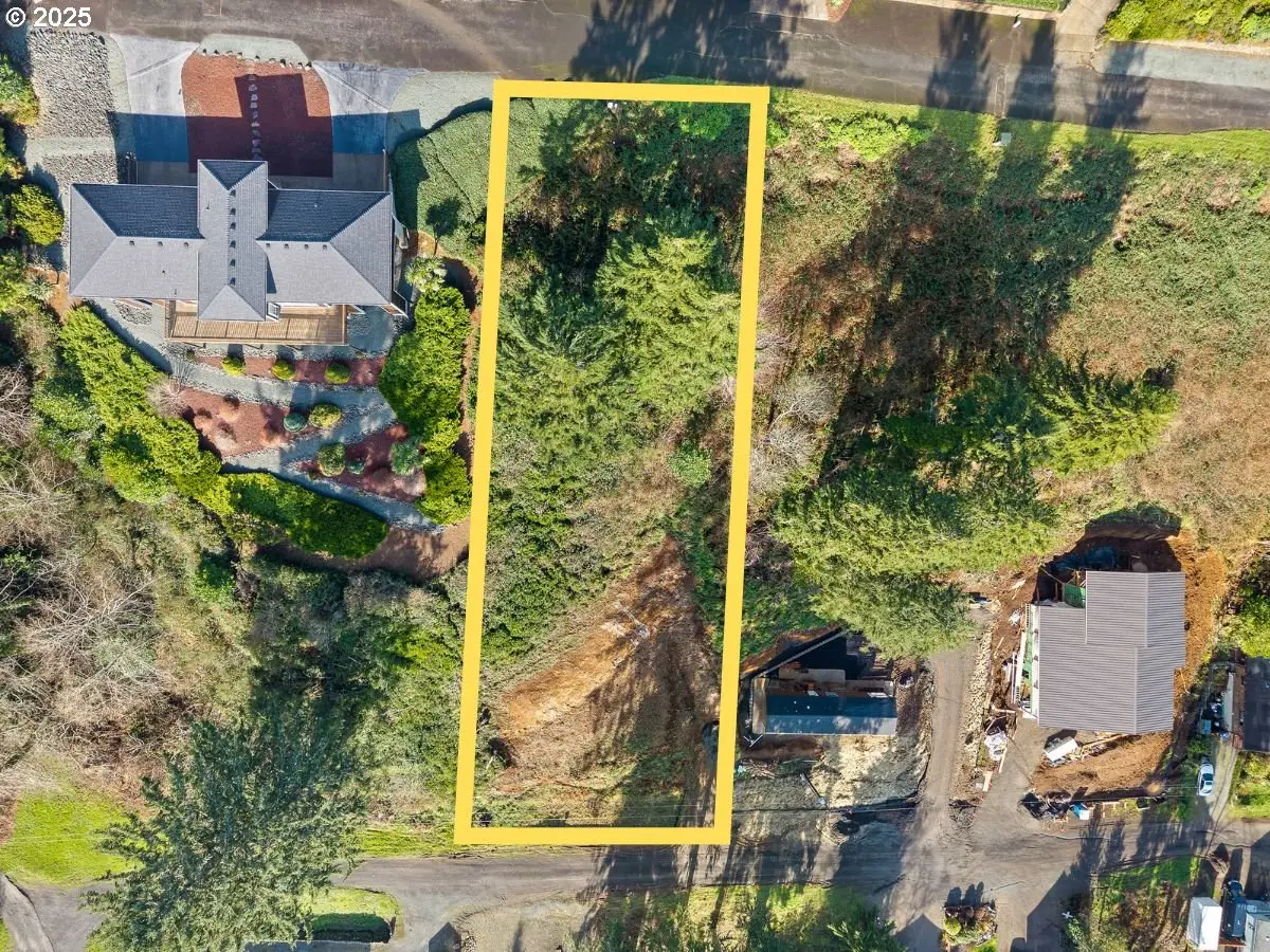 612 Fir Ave #500/503, Garibaldi, OR 97118 - Image #1