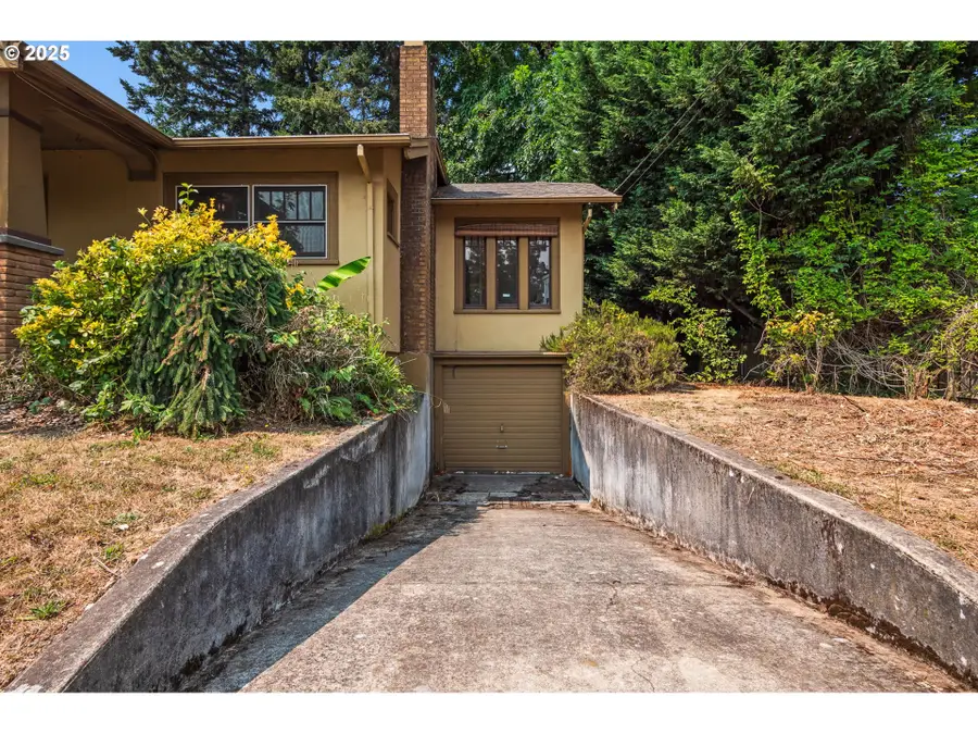 6219 N Minnesota Ave, Portland, OR 97217 - Image #2