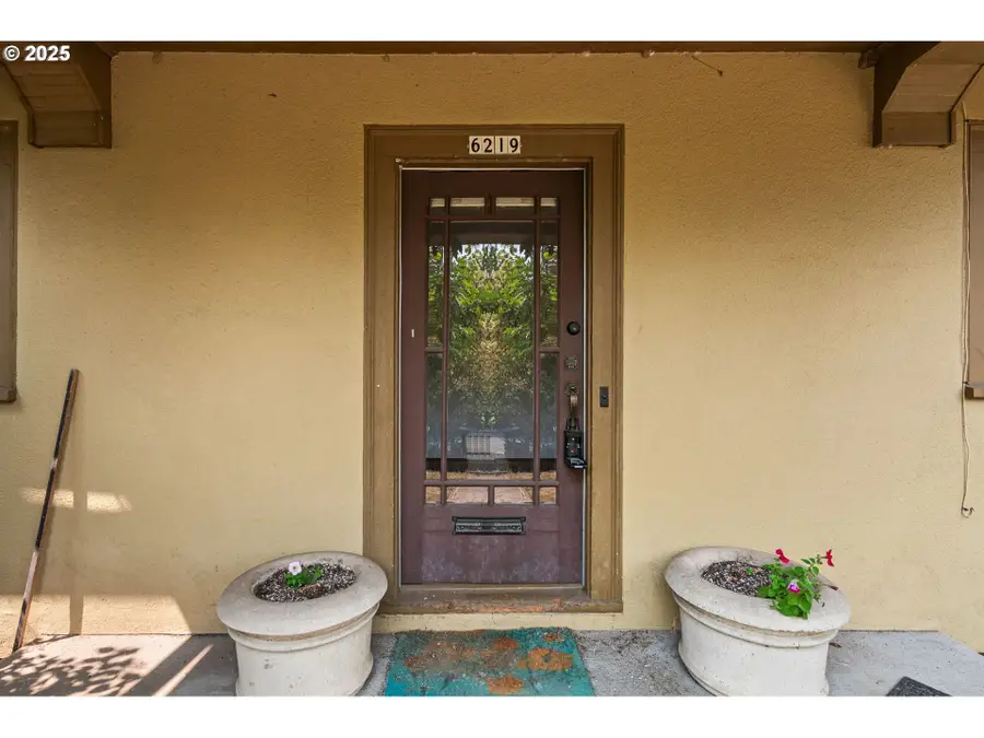 6219 N Minnesota Ave, Portland, OR 97217 - Image #3