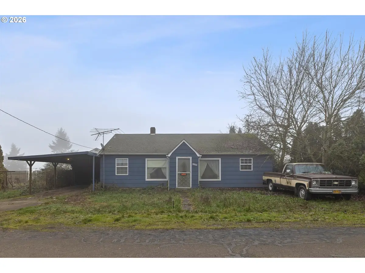 20294 Neil St, Saint Paul, OR 97137 - Image #1