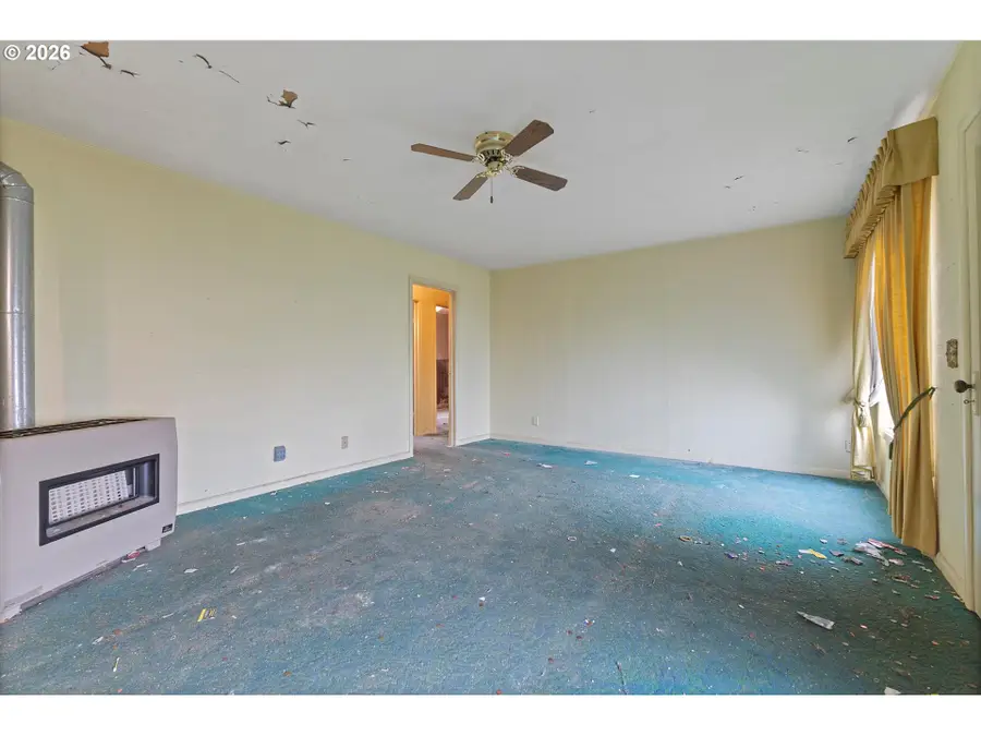 20294 Neil St, Saint Paul, OR 97137 - Image #2