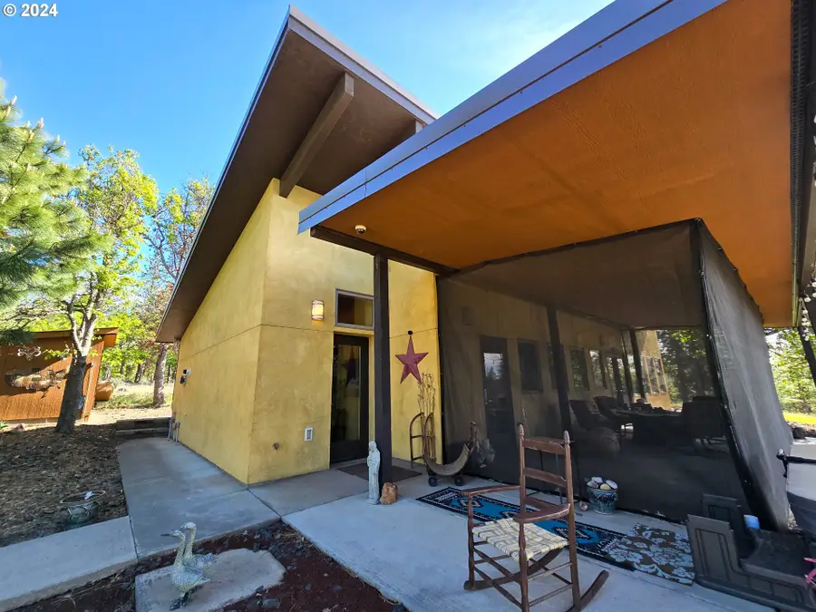 44 Justanother Rd, Goldendale, WA 98620 - #2