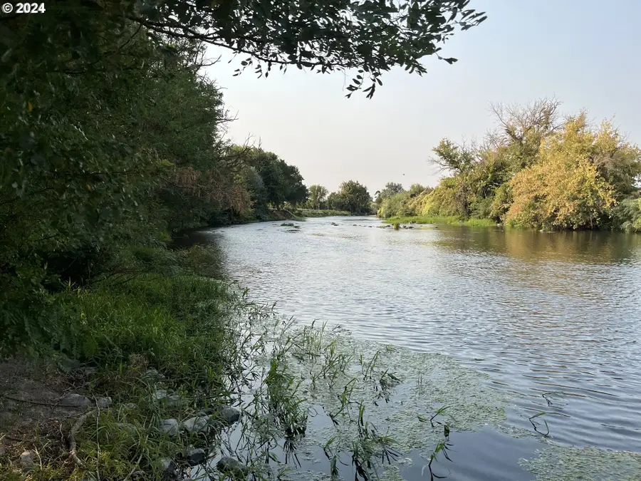 78717 Echols Rd #2, Hermiston, OR 97838 - #3