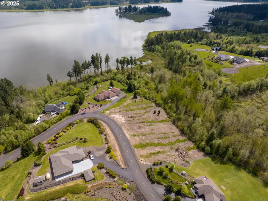 249 Basswood Dr, Silverlake, WA 98645 - Image #3