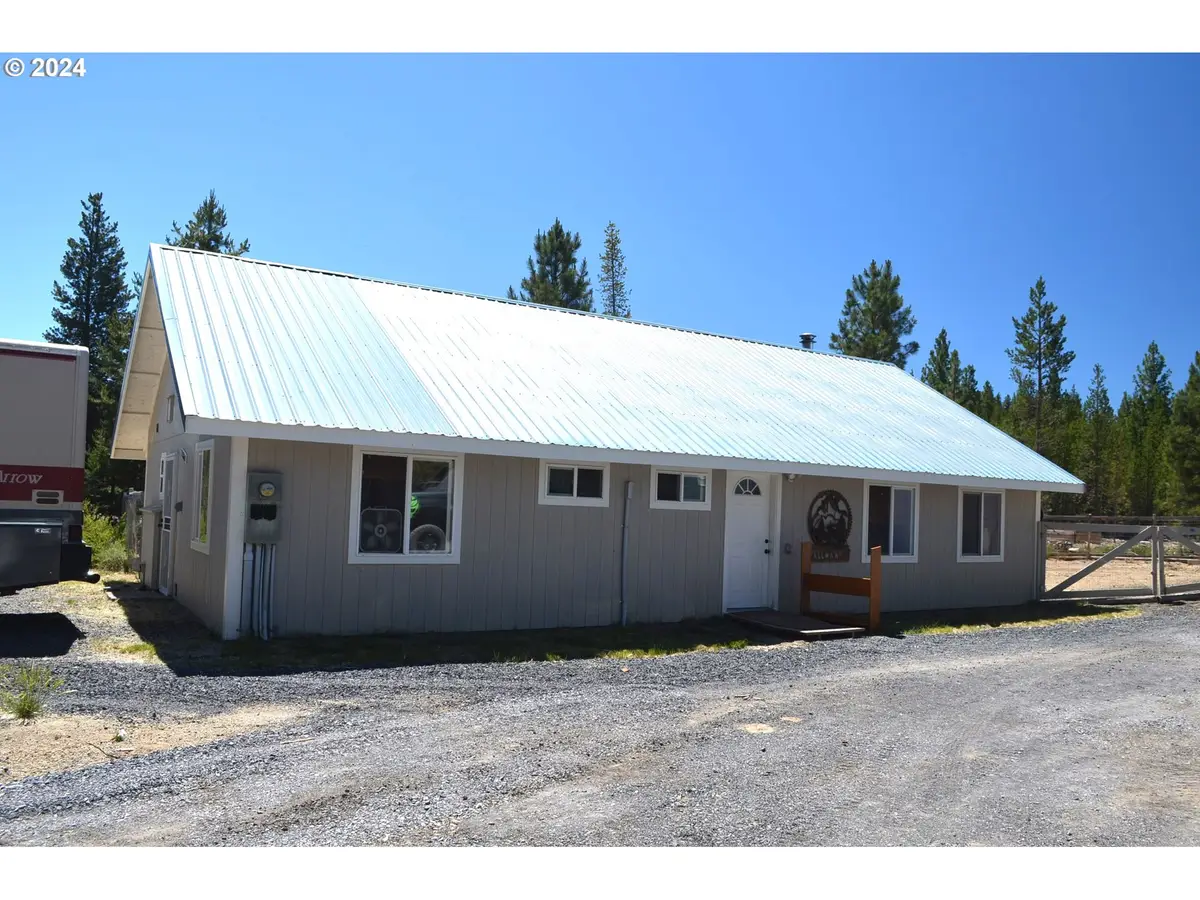 132860 Hwy 97, Crescent, OR 97733 - #1