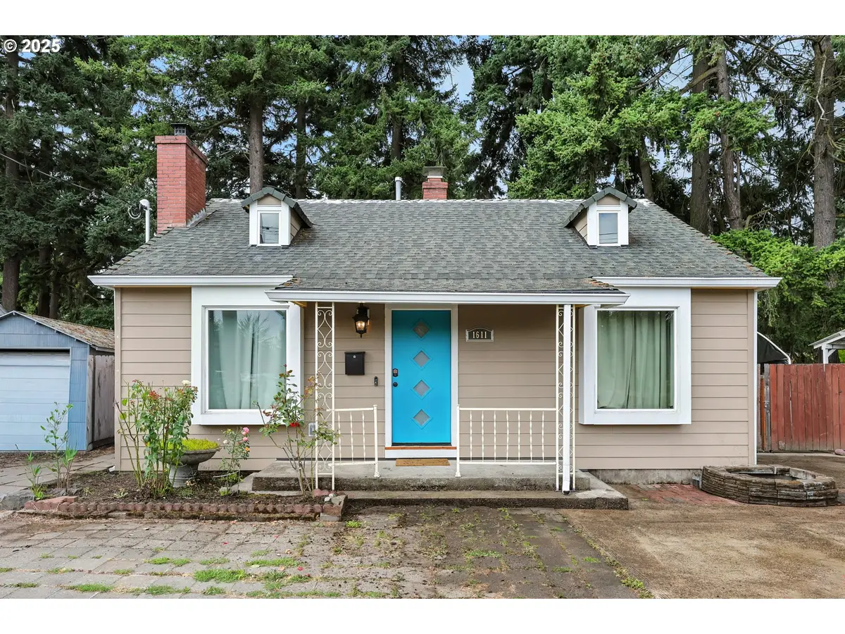 1611 NE 102nd Ave, Portland, OR 97220 - Image #1