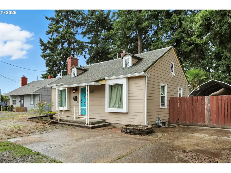 1611 NE 102nd Ave, Portland, OR 97220 - Image #2