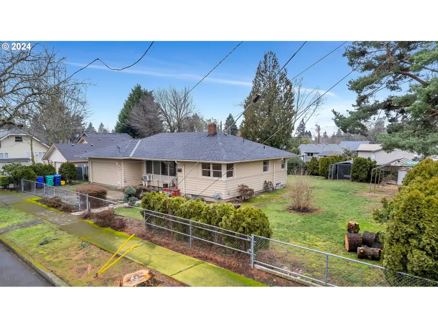 6935 N Powers St, Portland, OR 97203 - Image #2