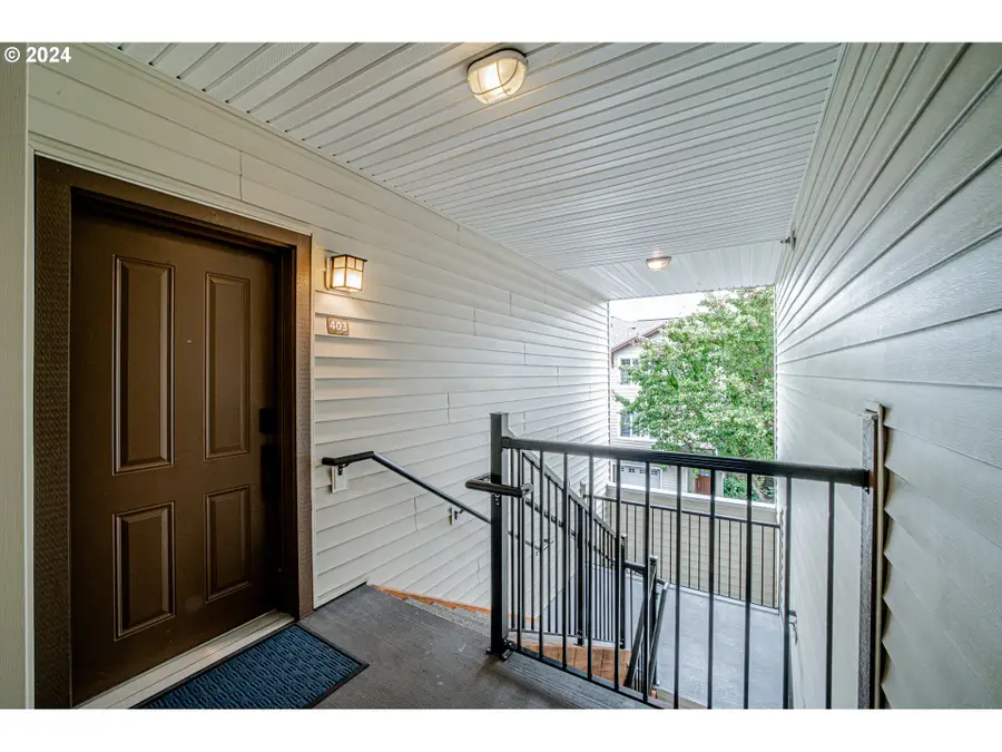 11845 NW Stone Mountain Ln #403, Beaverton, OR 97229 - Image #3