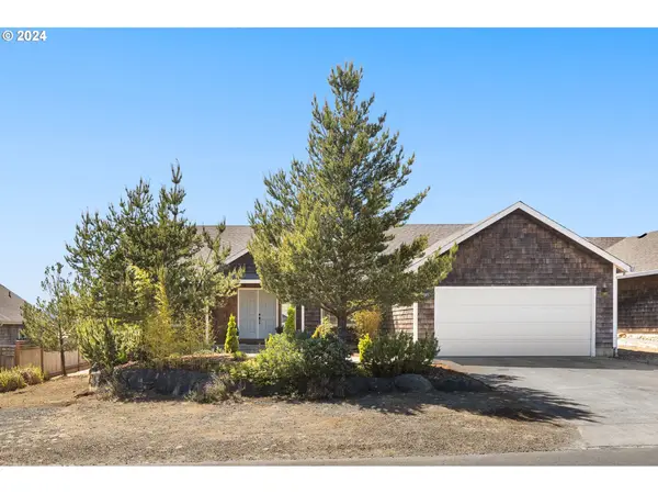 9980 Pine Ridge Dr, Nehalem, OR 97131