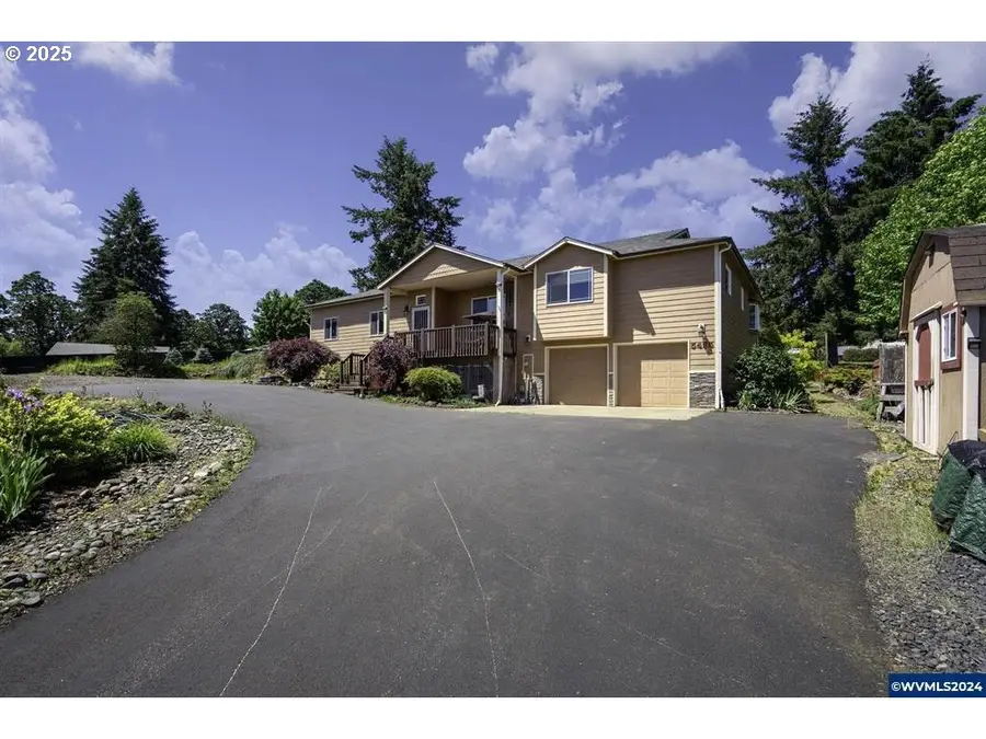 5465 Sams Pl, Turner, OR 97392 - Image #2