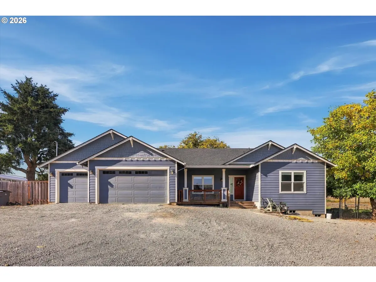 7825 NE Highway 240, Yamhill, OR 97148 - #1