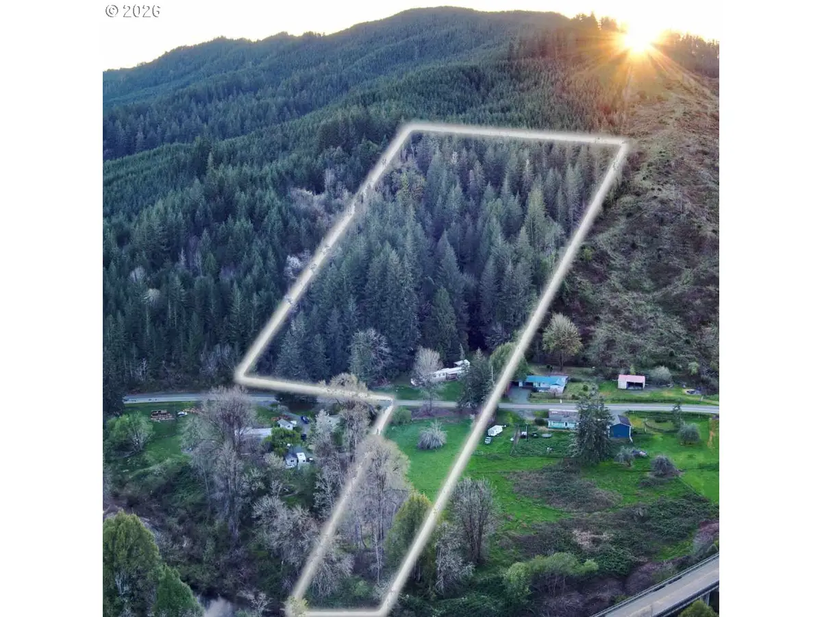 51298 Myrtle Creek Rd, Myrtle Point, OR 97458 - #1