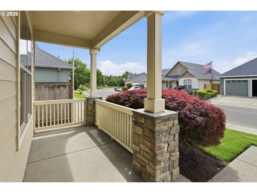 1249 S 41st Pl, Springfield, OR 97478 - #3