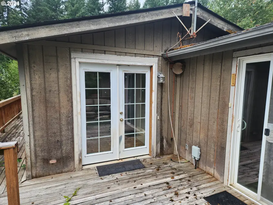 71822 Lentz Rd, Rainier, OR 97048 - Image #3