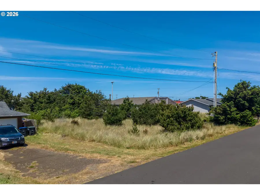 1306 NW Parker Ave, Waldport, OR 97394 - #3