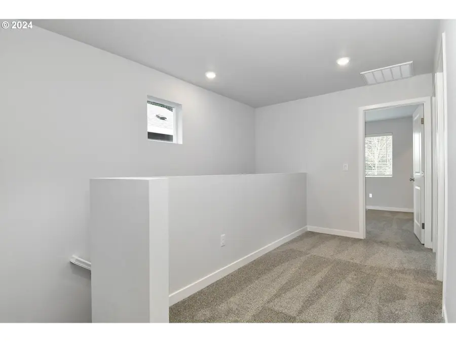 5919 NE 70th St, Vancouver, WA 98661 - Image #3