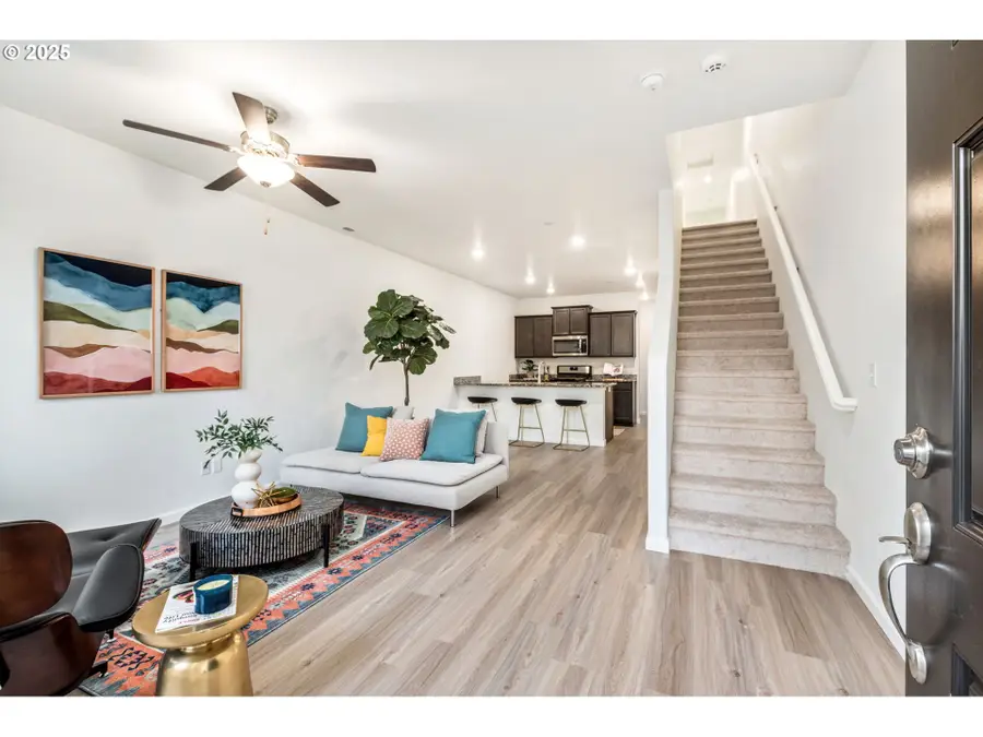 59 NE 134th Pl, Portland, OR 97230 - Image #2