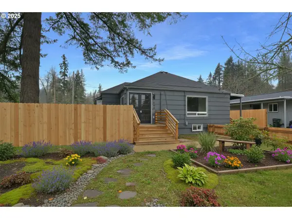 892 Sprague St, Eugene, OR 97403