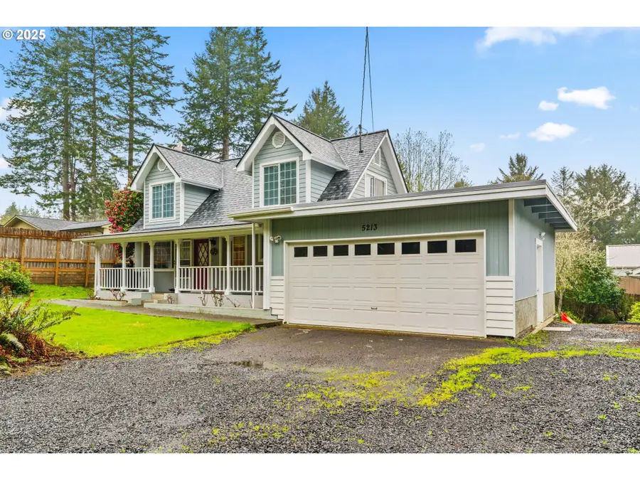 5213 Hilltop Dr, Florence, OR 97439 - Image #3