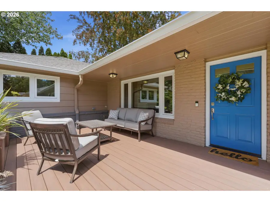 6331 SW Brugger St, Portland, OR 97219 - #3