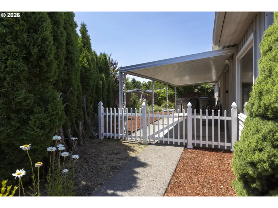11387 SW Royal Villa Dr, Beaverton Hillsboro, OR 97224 - #2