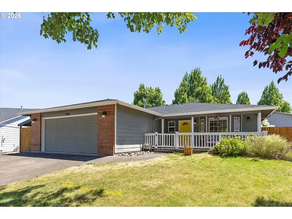 570 SW Honeysuckle Ct, McMinnville, OR 97128