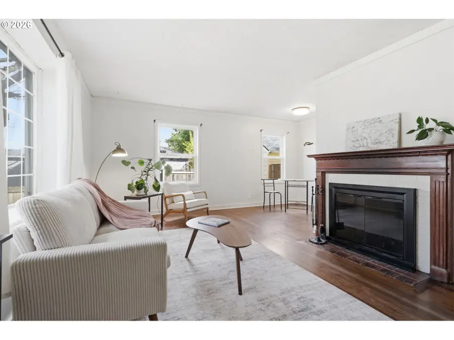 11610 NE Fremont Ct, Portland, OR 97220 - #3