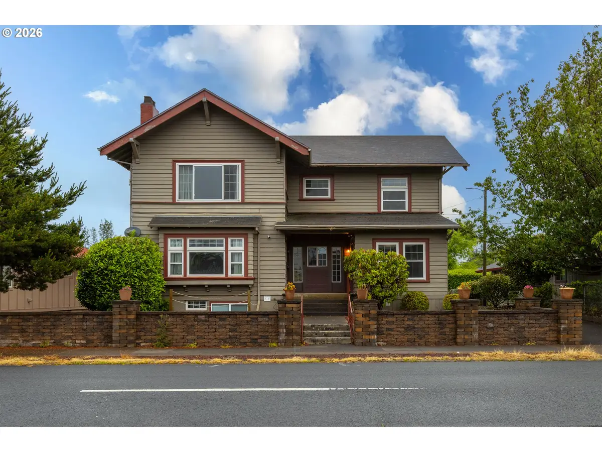 2306 3rd St, Tillamook, OR 97141 - #1