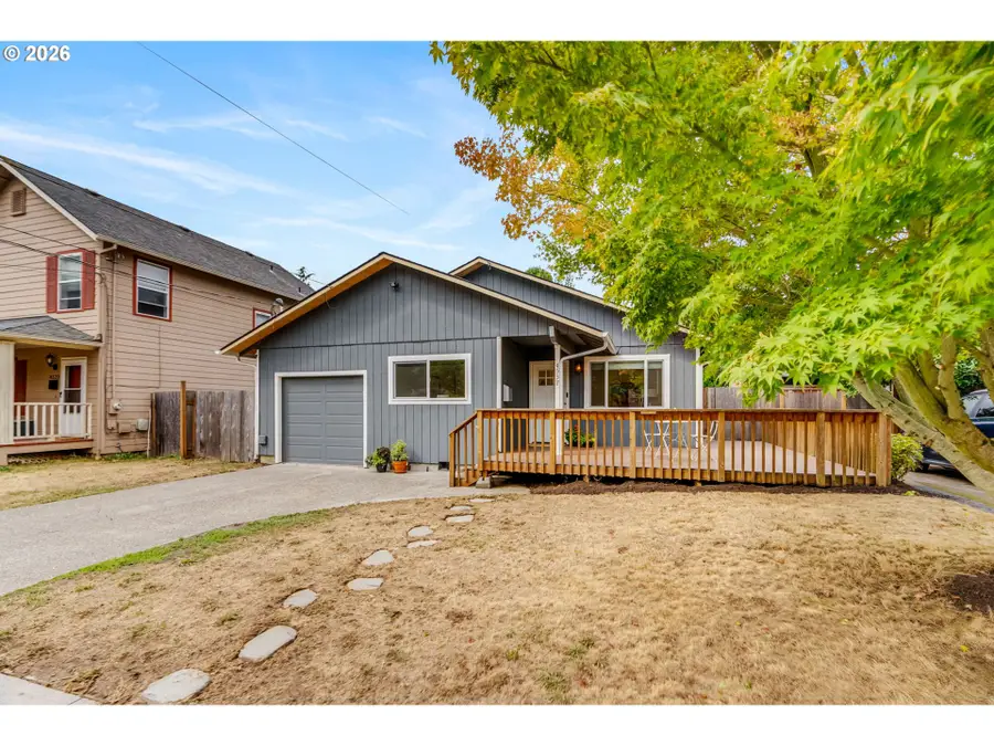 4537 N Kerby Ave, Portland, OR 97217 - #2