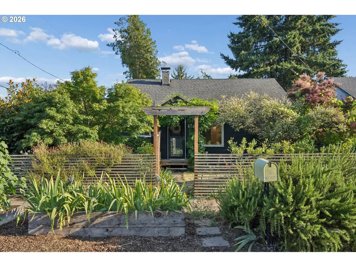 2015 E 29th St, Vancouver, WA 98663 - #1