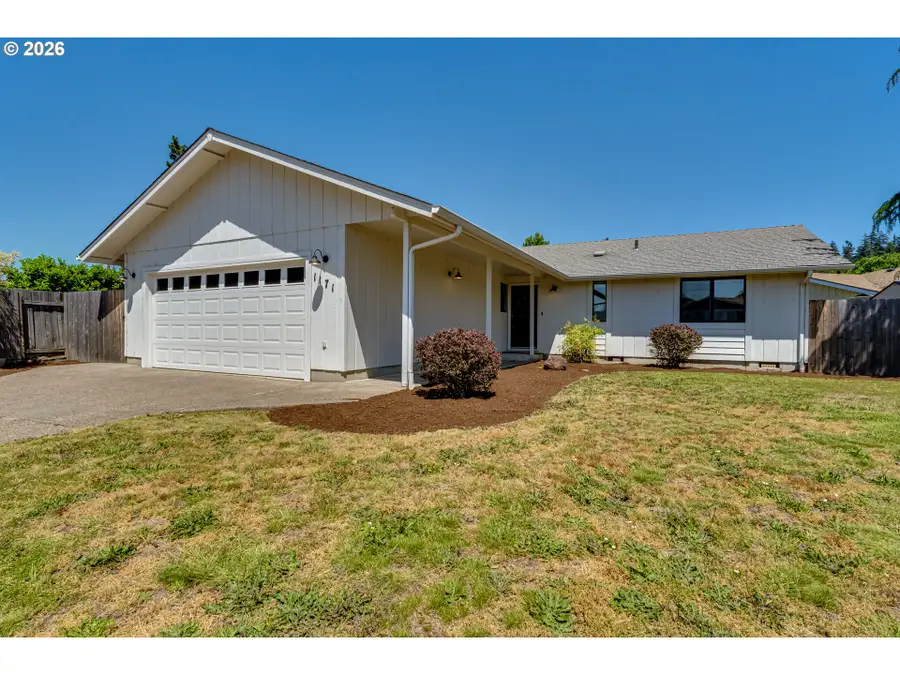1171 Valley Butte Dr, Eugene, OR 97401 - #2