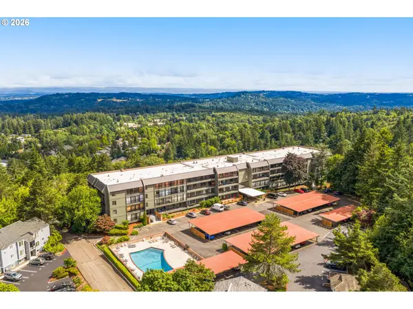 Address Withheld By Seller, LakeOswego, OR 97035