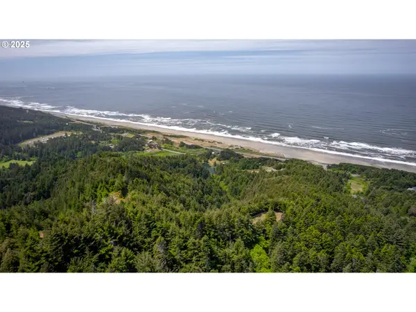 34313 Ophir Rd, GoldBeach, OR 97444