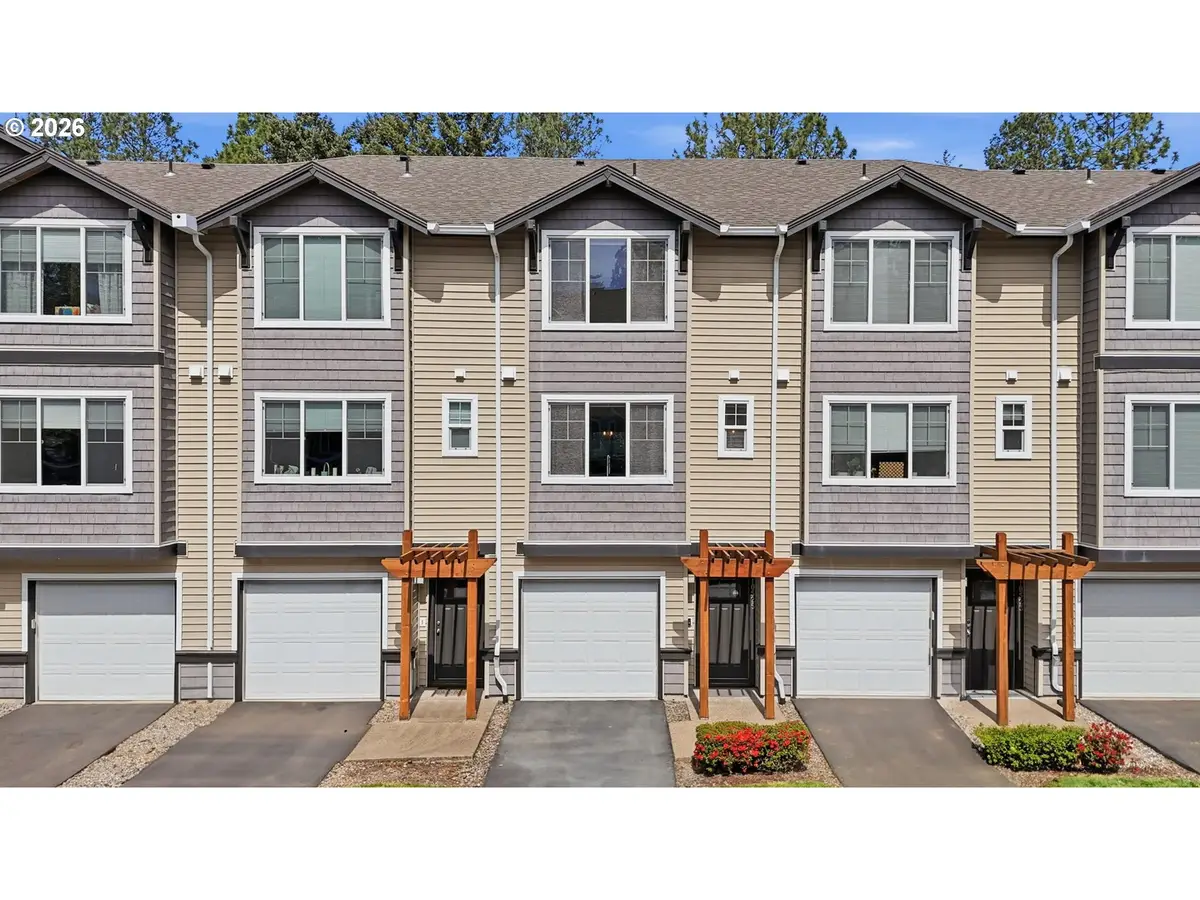 10525 NE Cedar Falls Loop, Hillsboro, OR 97006 - #1