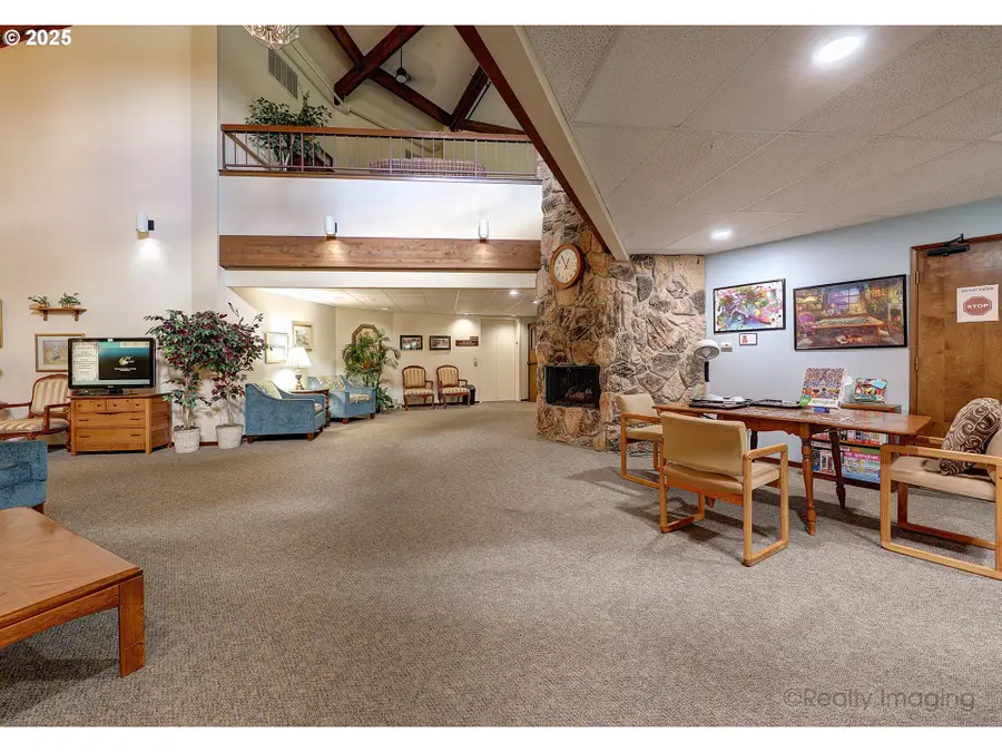 13775 SW Scholls Ferry Rd #205, Beaverton, OR 97008 - Image #3