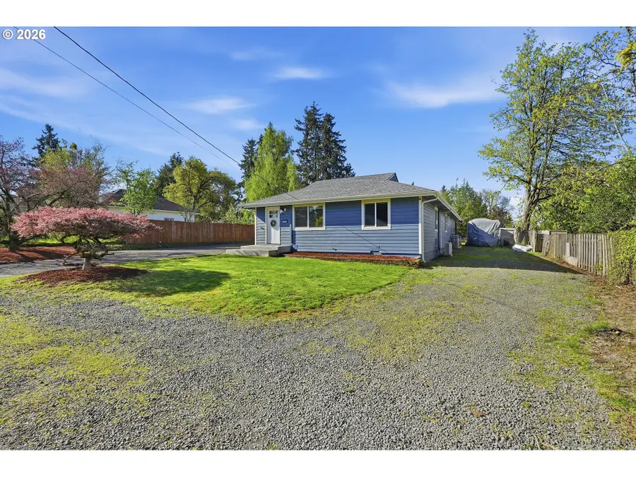 131 Cherry Ave, Oregon City, OR 97045 - #2