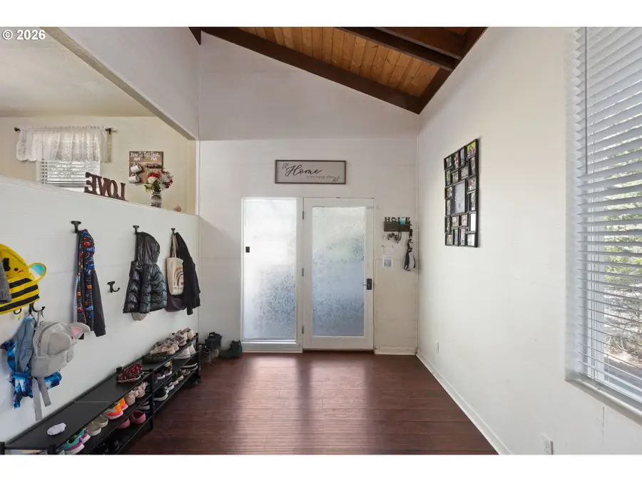 1293 Starveout Creek Rd, Azalea, OR 97410 - #2