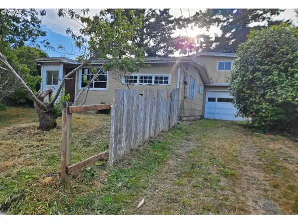 740 S Cammann St, CoosBay, OR 97420