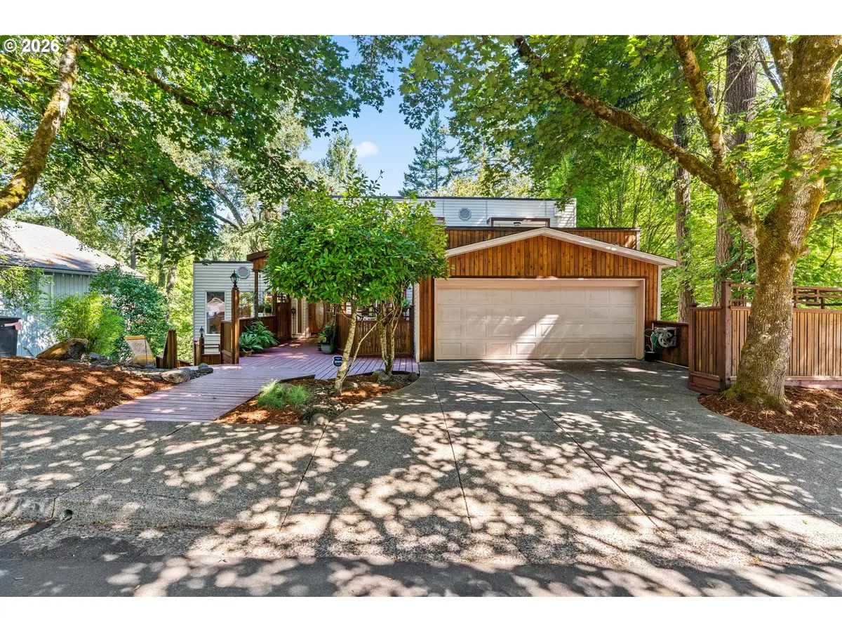 785 E 44th Ave, Eugene, OR 97405 - #1