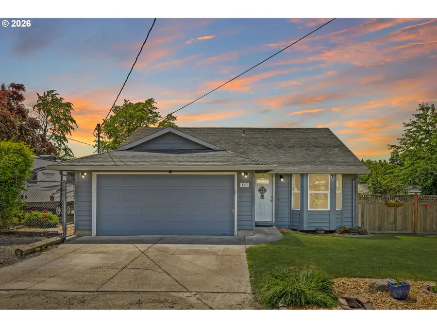 147 E 8th St, Lafayette, OR 97127 - #3