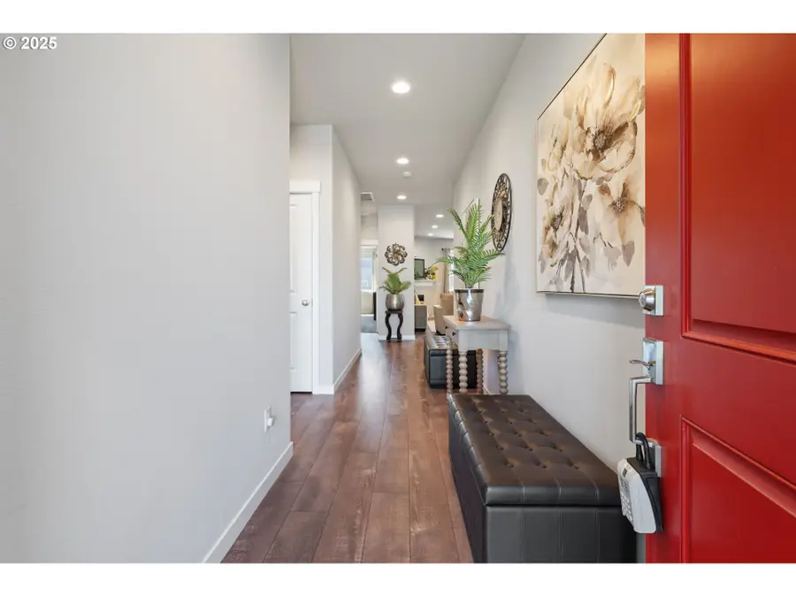 8707 N 1st St, Ridgefield, WA 98642 - #3